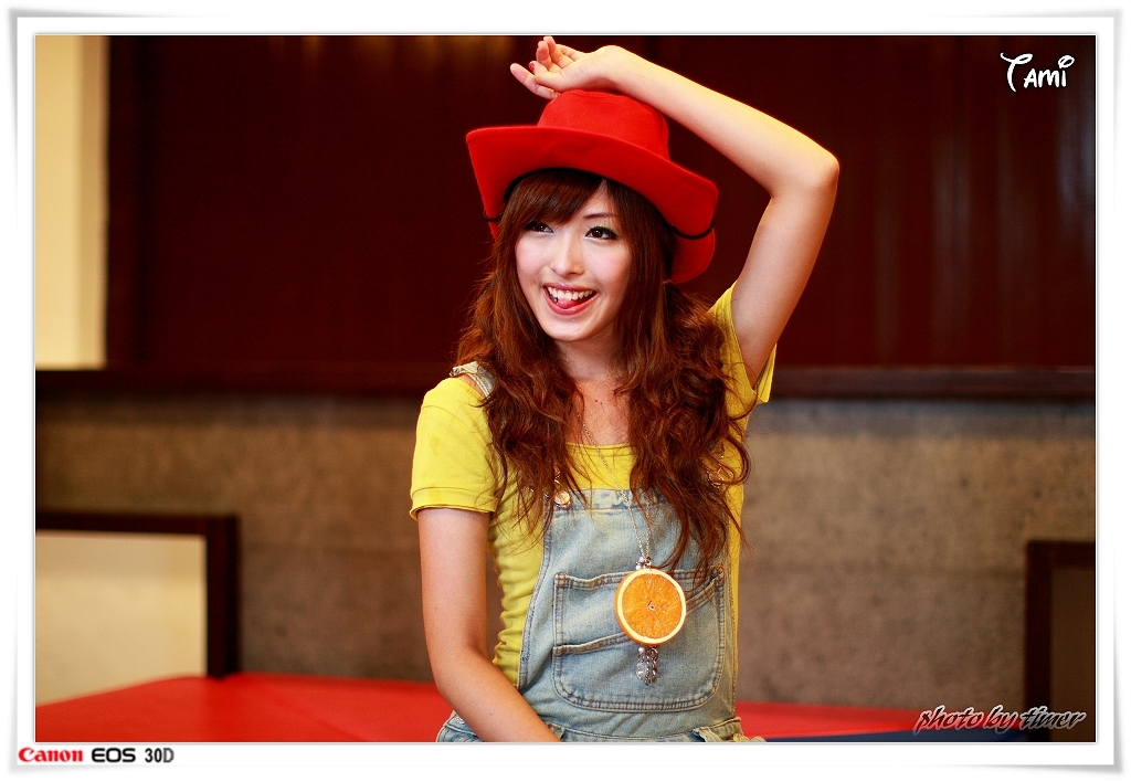 台湾清纯美女-Tami-兒童育樂中心外拍